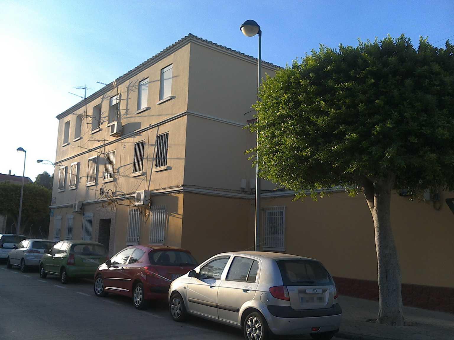 Fachada del edificio en Simancas 14
